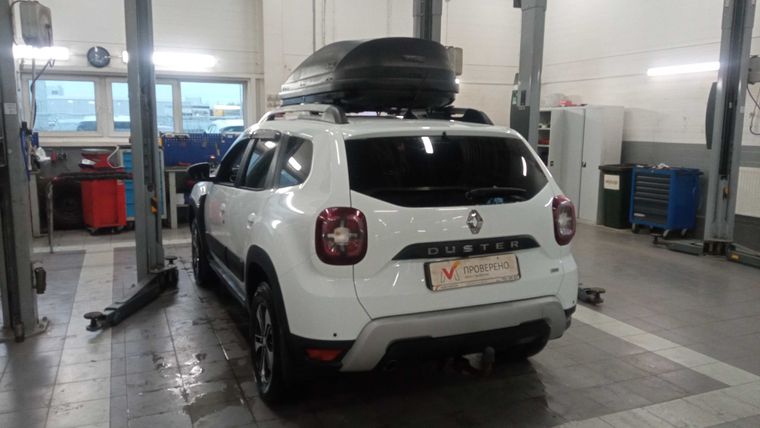 Renault Duster 2021 года, 82 444 км - вид 4