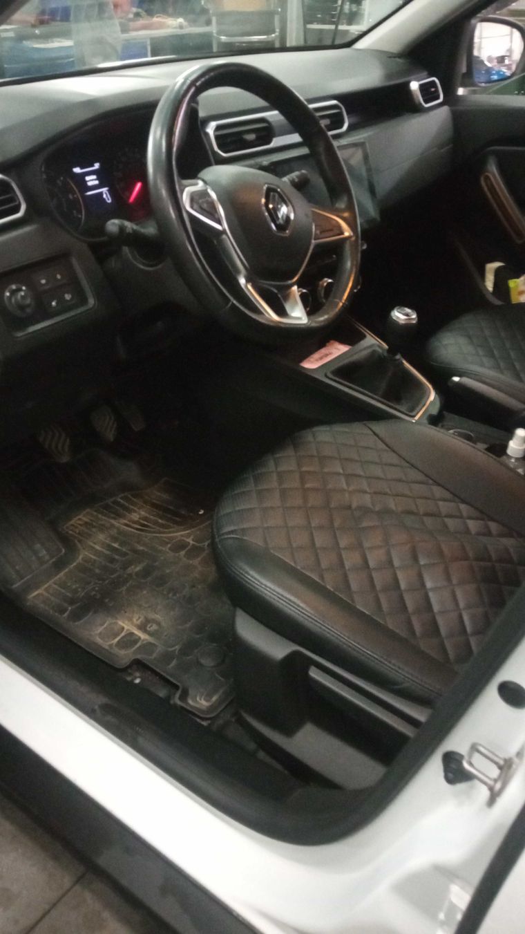 Renault Duster 2021 года, 82 444 км - вид 5