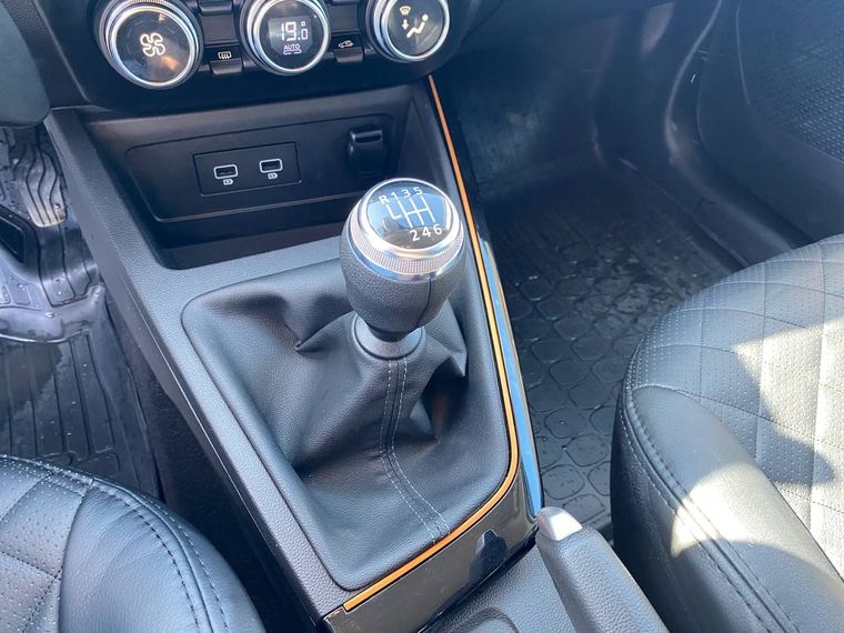 Renault Duster 2021 года, 82 444 км - вид 12