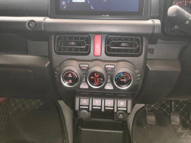Suzuki Jimny 2018 года, 92 906 км - вид 11