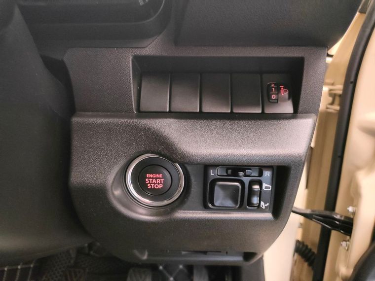 Suzuki Jimny 2018 года, 92 906 км - вид 12