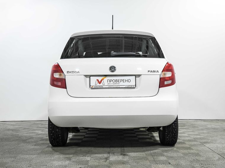 Skoda Fabia 2014 года, 136 660 км - вид 5