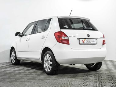 Skoda Fabia 2014 года, 136 660 км - вид 6