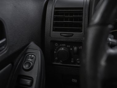 Hummer H3 2008 года, 330 000 км - вид 11