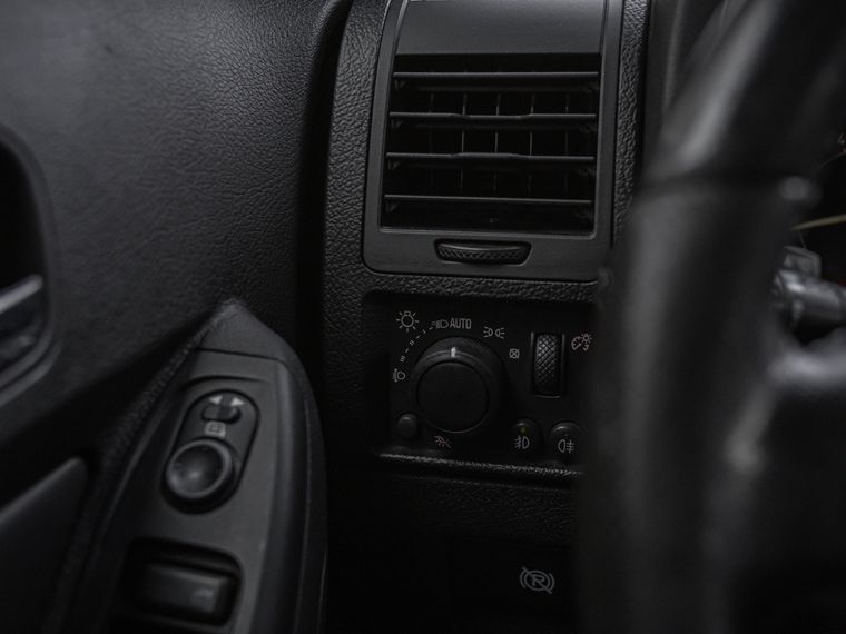 Hummer H3 2008 года, 330 000 км - вид 11