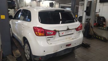 Mitsubishi ASX 2014 года, 223 000 км - вид 4