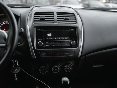 Mitsubishi ASX 2014 года, 223 000 км - вид 7