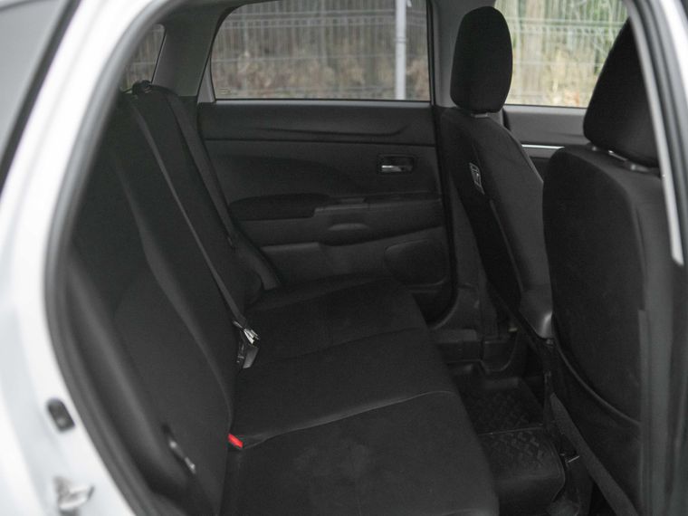 Mitsubishi ASX 2014 года, 223 000 км - вид 10