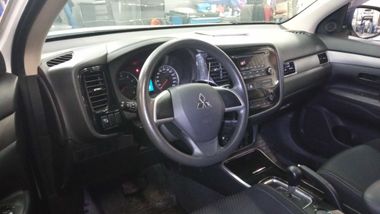 Mitsubishi Outlander 2017 года, 133 174 км - вид 5