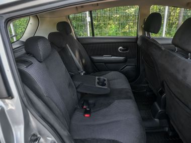 Nissan Tiida 2010 года, 130 000 км - вид 13