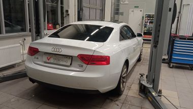 Audi A5 2014 года, 181 281 км - вид 3