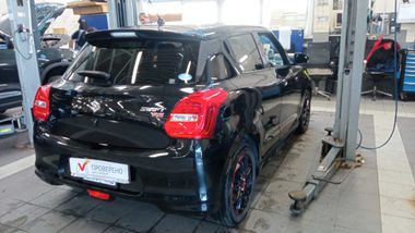 Suzuki Swift 2016 года, 97 679 км - вид 3