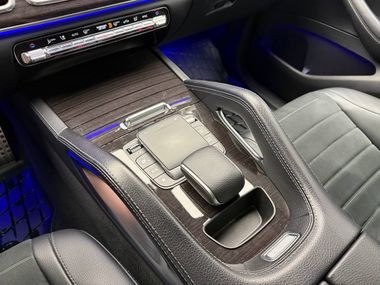 Mercedes-Benz GLE-класс 2021 года, 86 058 км - вид 13