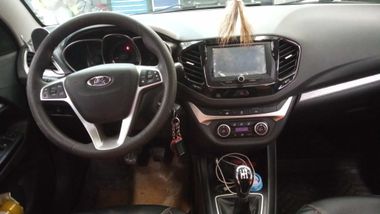 ВАЗ (LADA) Vesta 2019 года, 143 258 км - вид 5