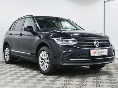 Volkswagen Tiguan 2021 года, 76 897 км - вид 3