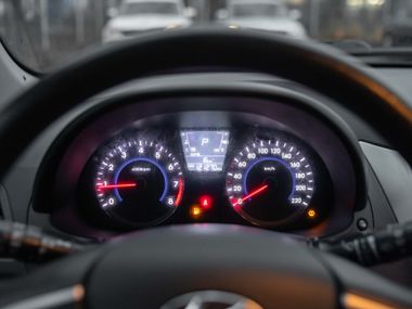 Hyundai Solaris 2011 года, 121 189 км - вид 5