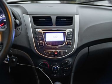 Hyundai Solaris 2011 года, 121 189 км - вид 7