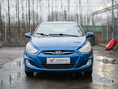 Hyundai Solaris 2011 года, 121 189 км - вид 3