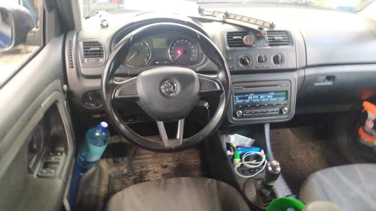 Skoda Fabia 2014 года, 140 000 км - вид 5