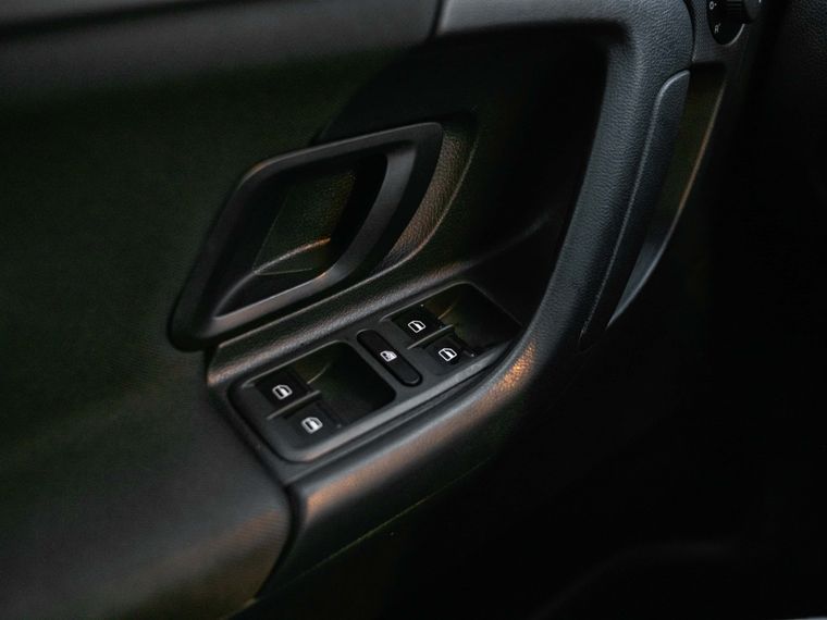 Skoda Fabia 2014 года, 140 000 км - вид 9