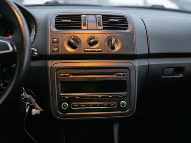 Skoda Fabia 2014 года, 140 000 км - вид 7