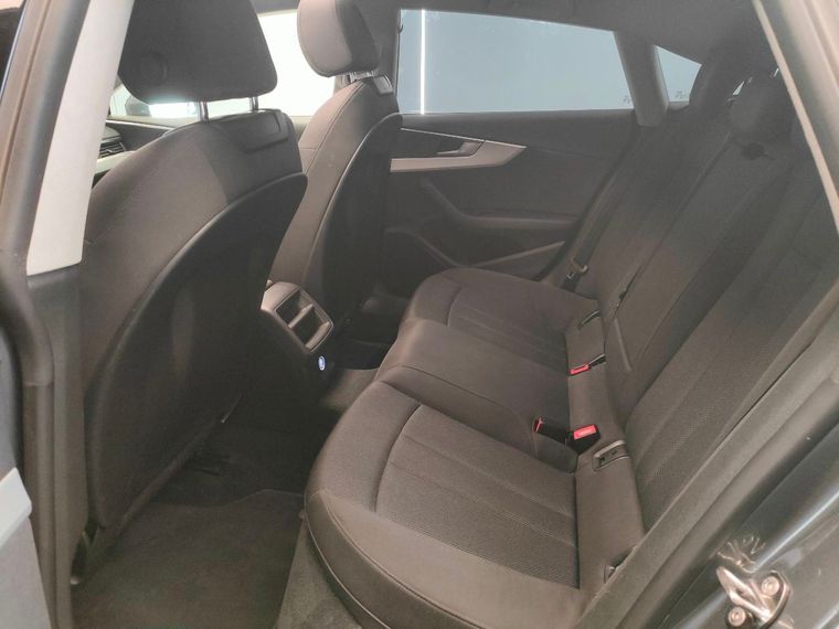 Audi A5 2017 года, 156 971 км - вид 19