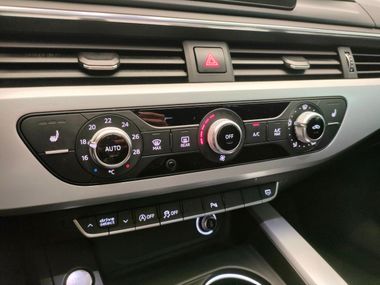Audi A5 2017 года, 156 971 км - вид 11