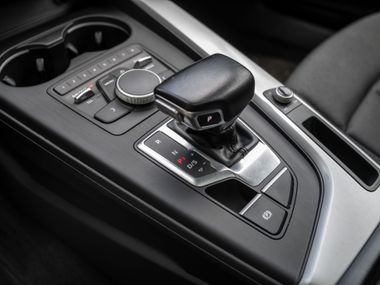 Audi A5 2017 года, 156 971 км - вид 10