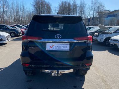 Toyota Fortuner 2018 года, 193 237 км - вид 5