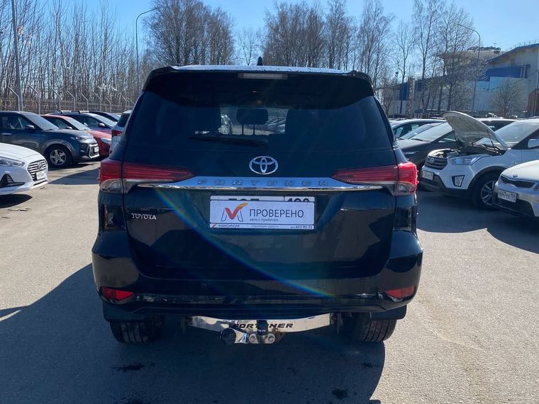 Toyota Fortuner 2018 года, 193 237 км - вид 5