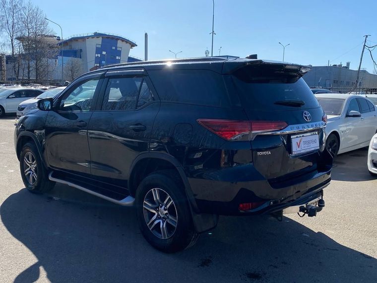 Toyota Fortuner 2018 года, 193 237 км - вид 6