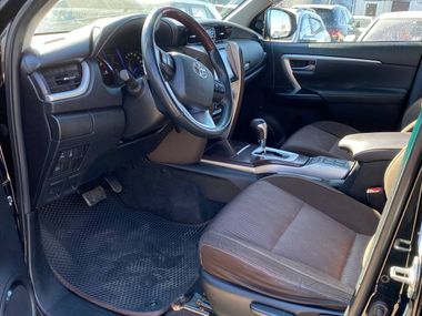 Toyota Fortuner 2018 года, 193 237 км - вид 15