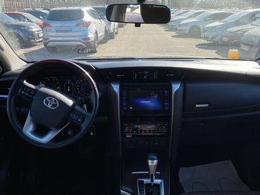 Toyota Fortuner 2018 года, 193 237 км - вид 7