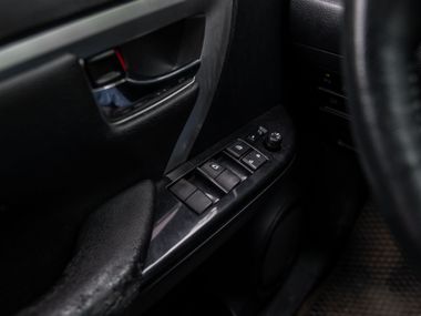 Toyota Fortuner 2018 года, 193 237 км - вид 12