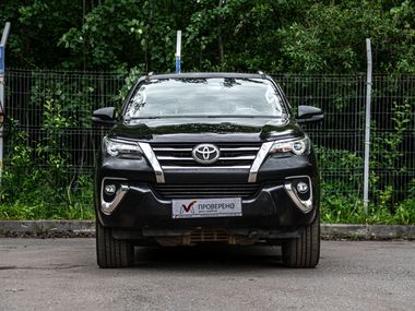 Toyota Fortuner 2018 года, 193 237 км - вид 3