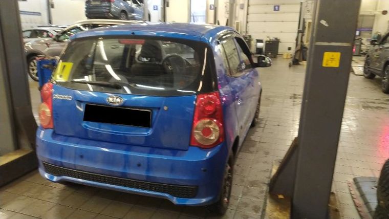 KIA Picanto 2010 года, 69 063 км - вид 3