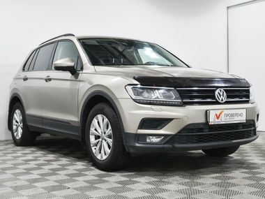 Volkswagen Tiguan 2020 года, 143 345 км - вид 4