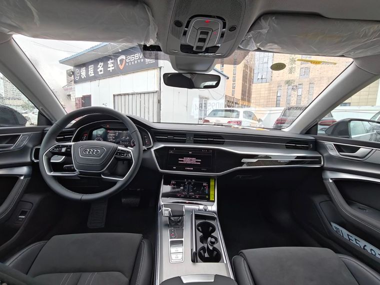 Audi A7L 2024 года, 1 164 км - вид 11