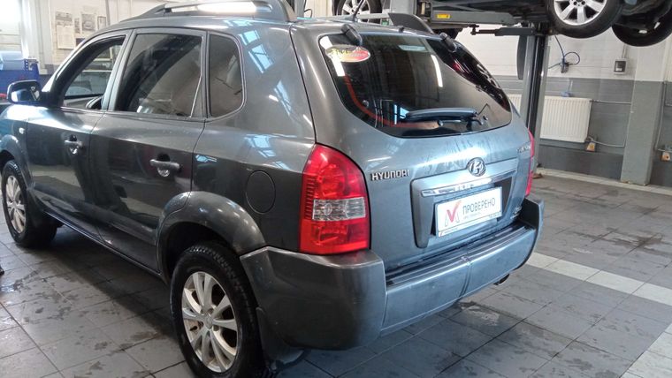 Hyundai Tucson 2008 года, 147 995 км - вид 4