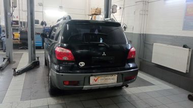 Mitsubishi Outlander 2006 года, 278 000 км - вид 4