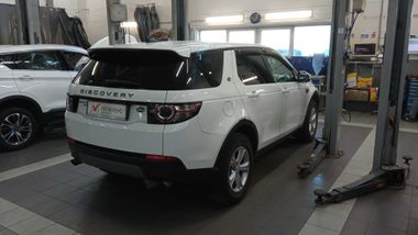 Land Rover Discovery Sport 2017 года, 53 201 км - вид 3