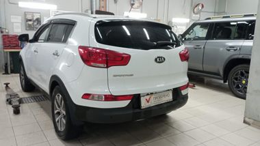 KIA Sportage 2015 года, 100 002 км - вид 4