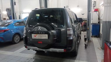 Mitsubishi Pajero 2012 года, 223 381 км - вид 3