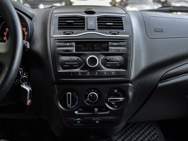 ВАЗ (LADA) Granta 2019 года, 66 989 км - вид 7