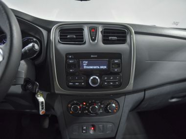 Renault Sandero Stepway 2019 года, 116 193 км - вид 8