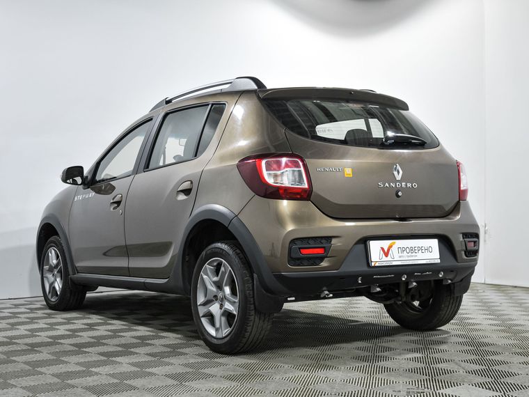 Renault Sandero Stepway 2019 года, 116 193 км - вид 6