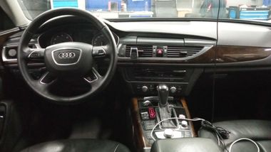 Audi A6 2015 года, 241 896 км - вид 4