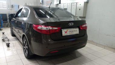 KIA Rio 2014 года, 189 049 км - вид 4