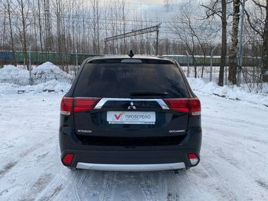 Mitsubishi Outlander 2018 года, 104 257 км - вид 5