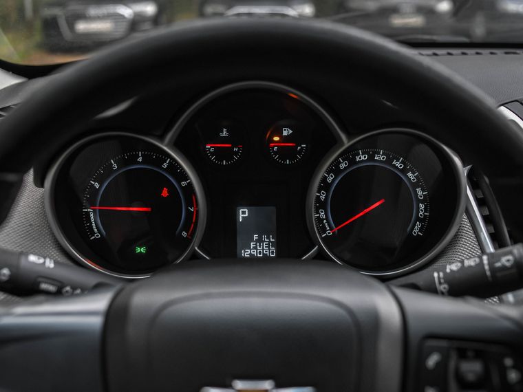 Chevrolet Cruze 2014 года, 129 088 км - вид 5